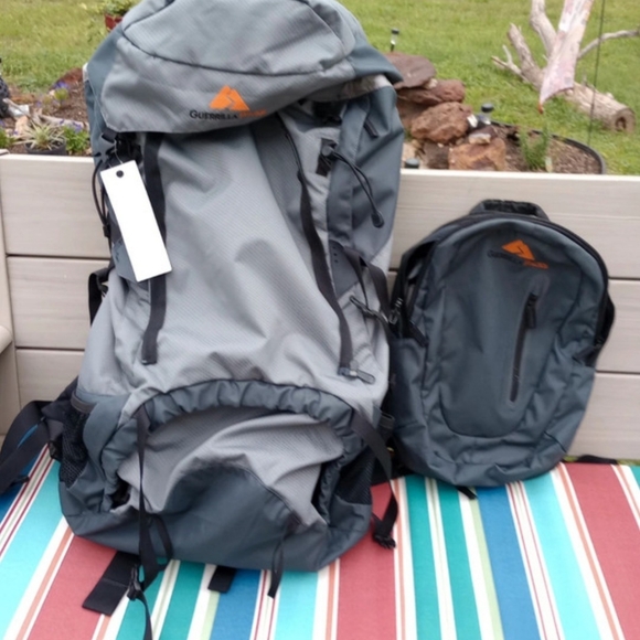 60 L Backpack - Picture 2 of 10